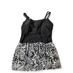 Croft & Barrow Women’s Swimsuit